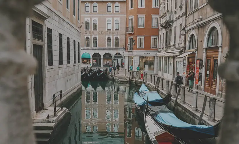 50 Expert mLUTs Film 3