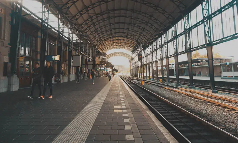 50 Expert mLUTs Film 3